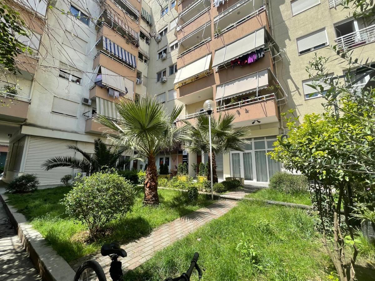 Tirana New Bazaar-Apartment 2 Eksteriør bilde